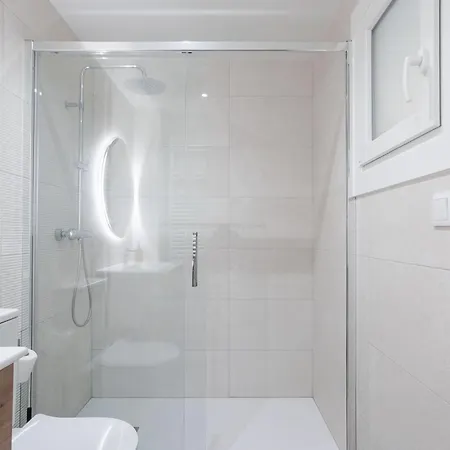 Con Terraza En Pleno Centro De Ourense